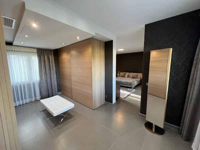 4 Zimmer Villa zu verkaufen in Santa Ponsa mit Pool - 2.500.000 € (Ref: 8016012)