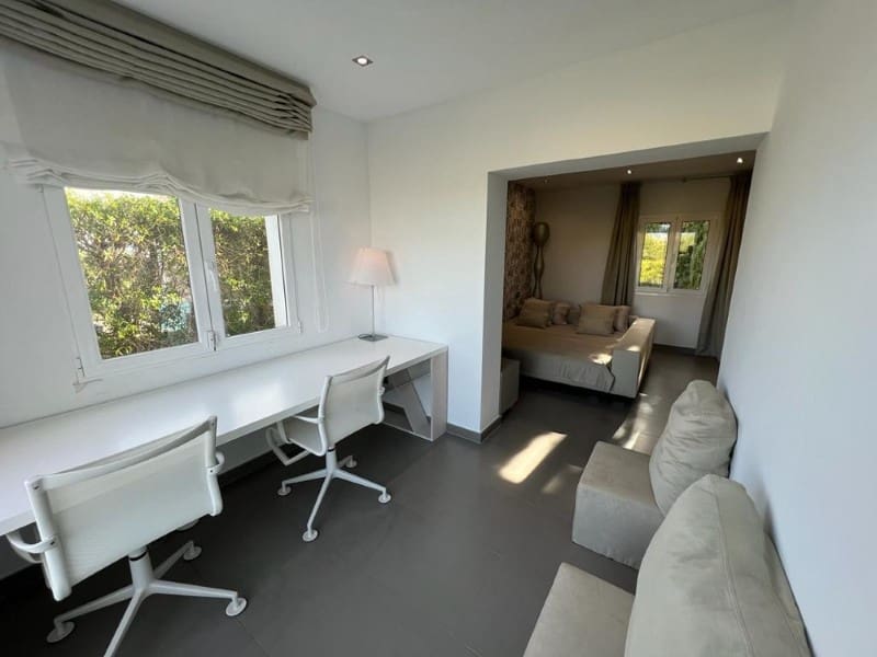 4 Zimmer Villa zu verkaufen in Santa Ponsa mit Pool - 2.500.000 € (Ref: 8016012)