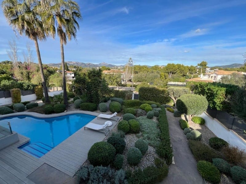 4 Zimmer Villa zu verkaufen in Santa Ponsa mit Pool - 2.500.000 € (Ref: 8016012)