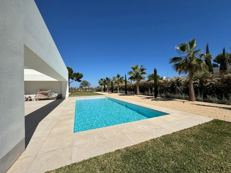 5 bedroom Villa for sale in Sol de Mallorca with pool - € 4,600,000 (Ref: 8247259)