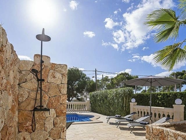 7 soverom Kjedet enebolig til salgs i Sa Rapita / La Rapita, Campos med svømmebasseng - € 1 600 000 (Ref: 8286283)