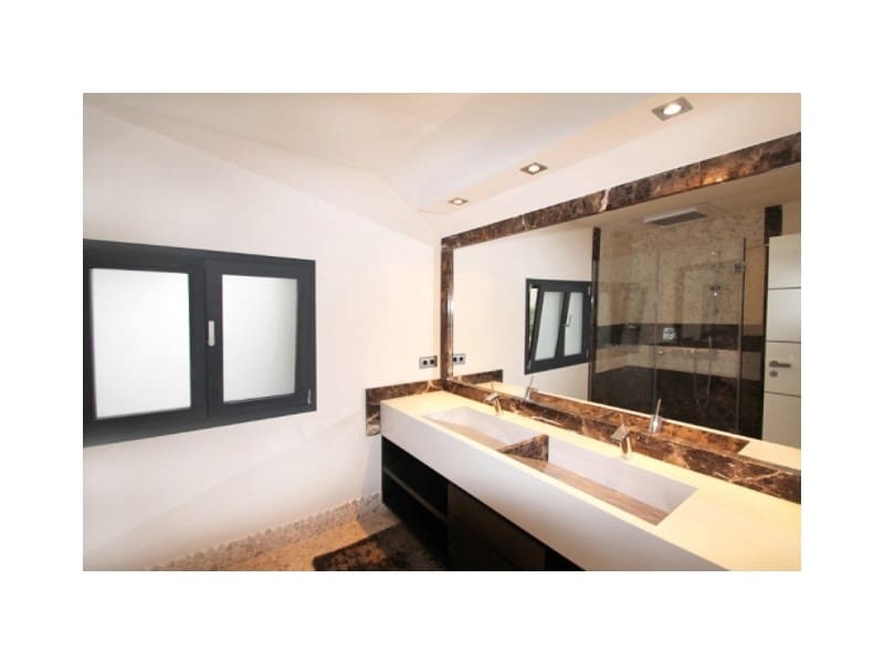 5 makuuhuone Huvila vuokrattavana paikassa Bendinat mukana uima-altaan 
autotalli - 15 000 € (Ref: 8374557)