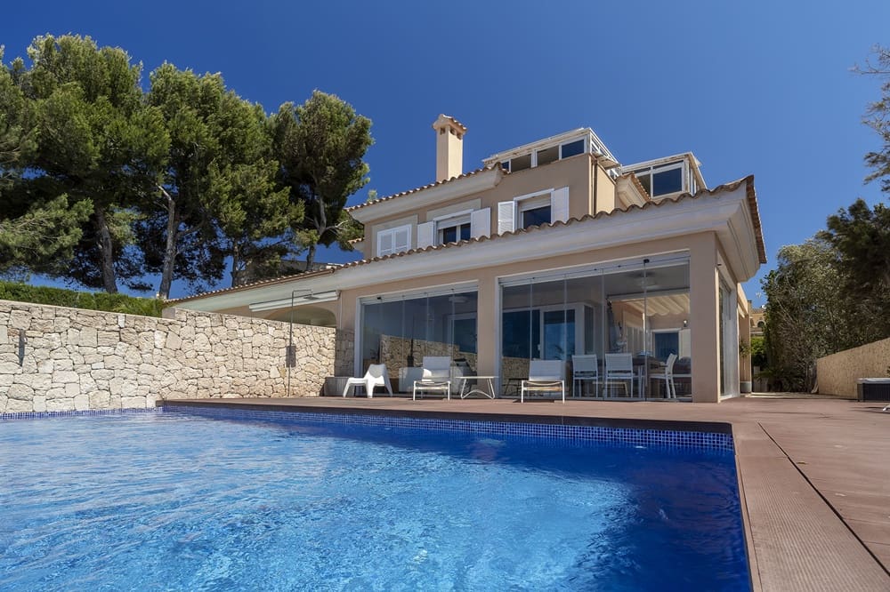 4 soveværelse Rækkehus til salg i Puig de Ros med swimmingpool - € 3.195.000 (Ref: 8425529)