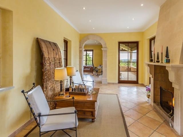 4 bedroom Finca/Country House for sale in Campanet with pool - € 5,400,000 (Ref: 8501185)