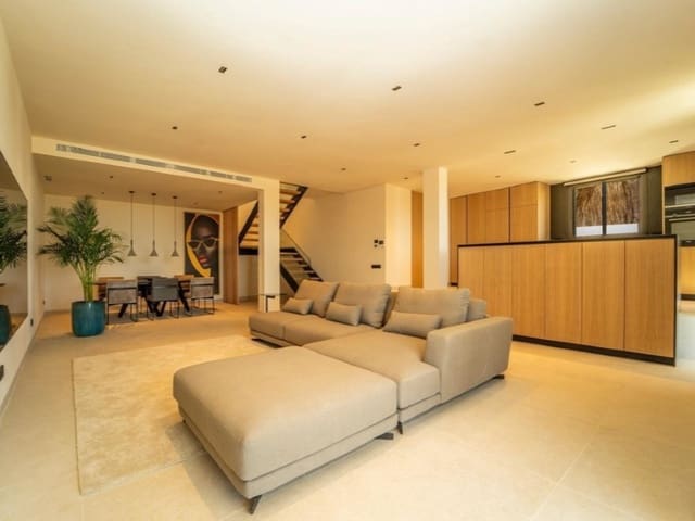 3 quarto Moradia para venda em Santa Ponsa, Calvià com piscina - 2 980 000 € (Ref: 8543318)