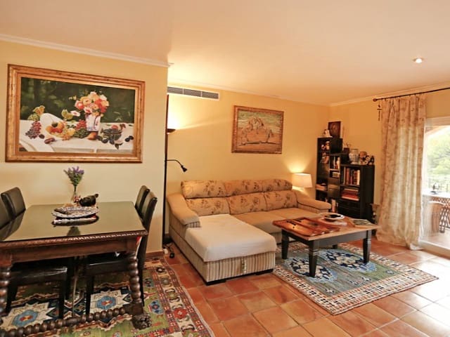 2 bedroom Apartment for sale in Santa Ponsa, Calvià with pool - € 750,000 (Ref: 8661644)