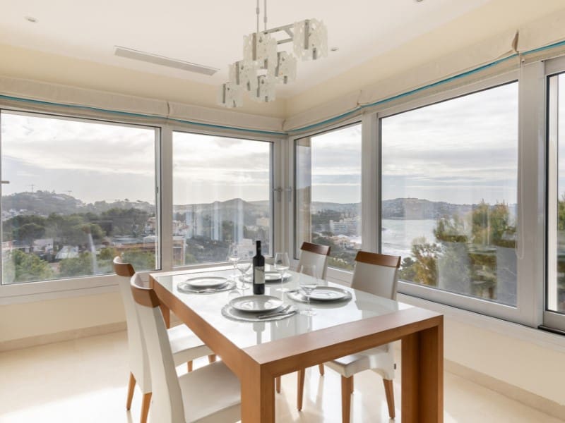 Chalet de 3 habitaciones en Costa de la Calma en venta con piscina - 2.980.000 € (Ref: 8802678)