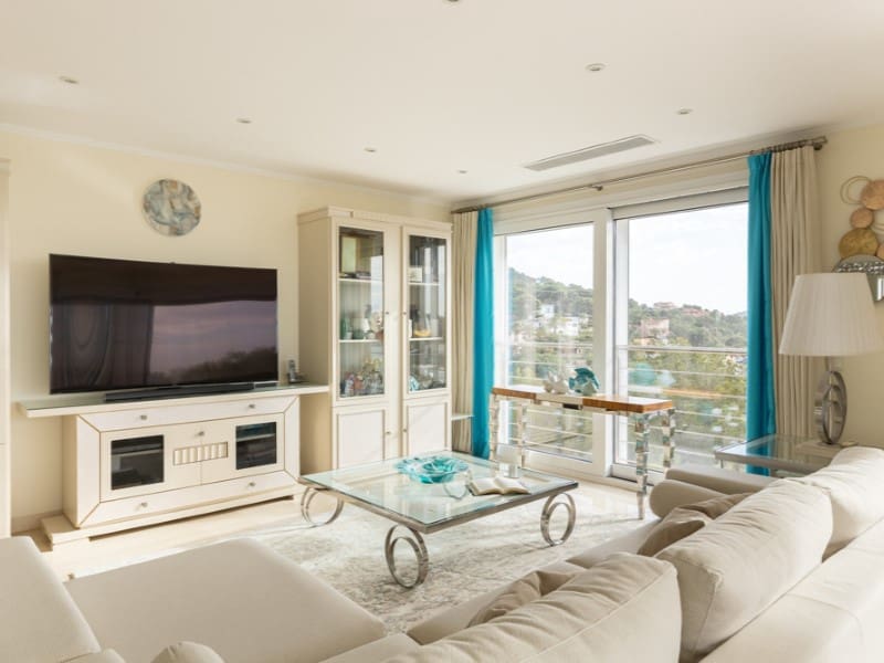 Chalet de 3 habitaciones en Costa de la Calma en venta con piscina - 2.980.000 € (Ref: 8802678)