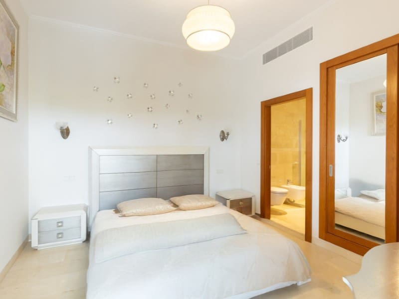 Chalet de 3 habitaciones en Costa de la Calma en venta con piscina - 2.980.000 € (Ref: 8802678)