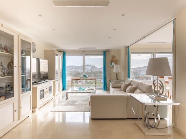 Chalet de 3 habitaciones en Costa de la Calma, Calvià en venta con piscina - 2.980.000 € (Ref: 8802678)