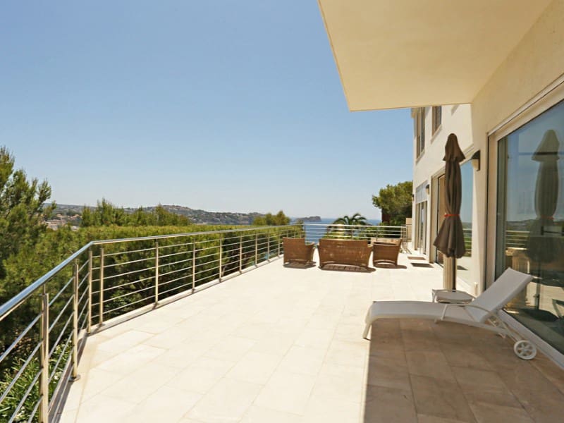 Chalet de 3 habitaciones en Costa de la Calma en venta con piscina - 2.980.000 € (Ref: 8802678)