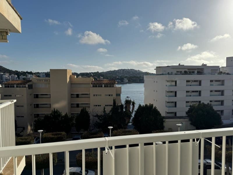 1 soveværelse Lejlighed til leje i Santa Ponsa - € 1.400 (Ref: 8809005)