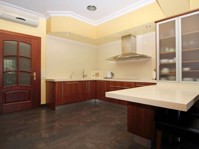 5 bedroom Villa for sale in Costa de la Calma, Calvià with pool - € 1,500,000 (Ref: 8820518)