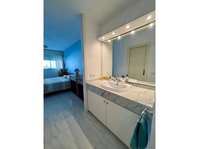 2 bedroom Apartment for rent in Cala Vinyes / Cala Vinyas / Cala Viñas, Calvià with pool - € 1,800 (Ref: 8901506)