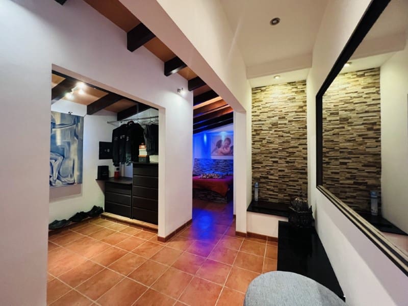 2 soveværelse Finca/Landehus til salg i Algaida med swimmingpool - € 980.000 (Ref: 8918456)