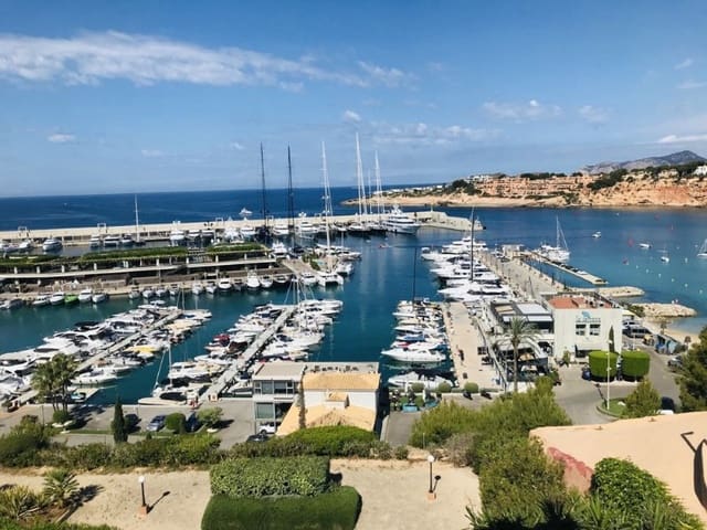 2 soveværelse Lejlighed til leje i El Toro / Port Adriano, Calvià med swimmingpool - € 3.200 (Ref: 8964165)