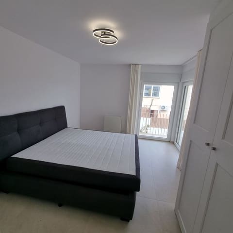 4 soveværelse Villa til leje i Palmanova, Calvià med swimmingpool - € 9.800 (Ref: 9000346)