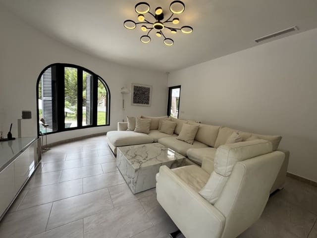 3 camera da letto Villa in vendita in Santa Ponsa, Calvià con piscina - 1.750.000 € (Rif: 9004482)