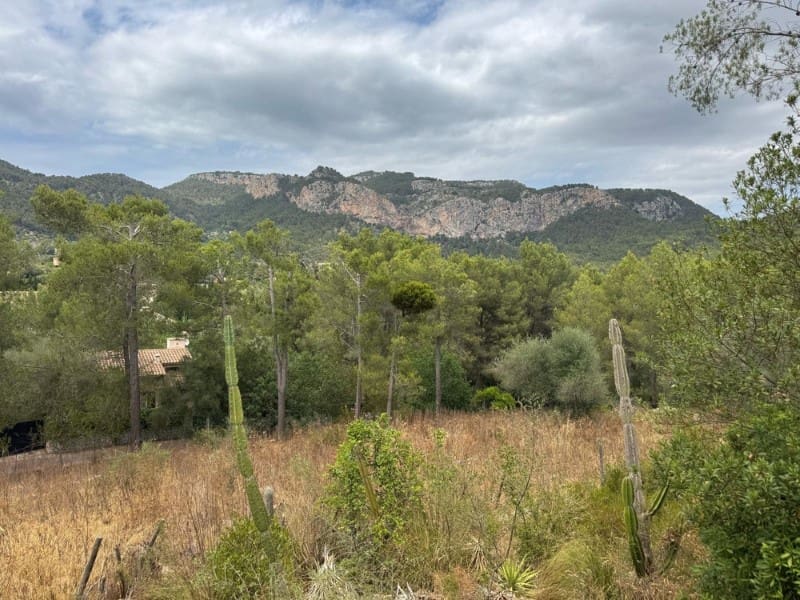 Bouwgrond te koop in Puigpunyent - € 350.000 (Ref: 9113130)