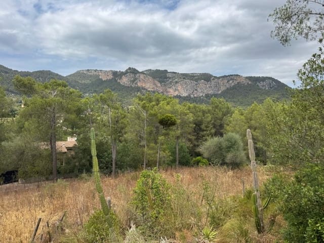 Building Plot for sale in Puigpunyent - € 350,000 (Ref: 9113130)
