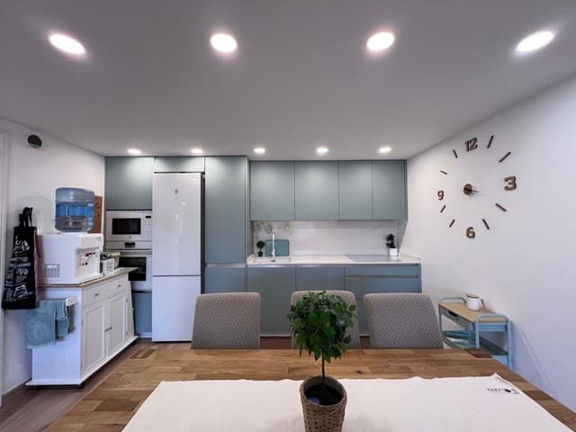 3 soveværelse Lejlighed til leje i Santa Ponsa, Calvià med swimmingpool - € 2.500 (Ref: 9126333)