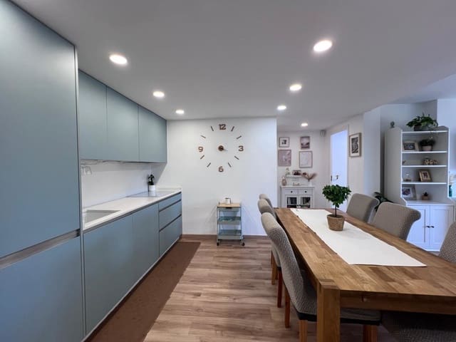 3 soveværelse Lejlighed til leje i Santa Ponsa, Calvià med swimmingpool - € 2.500 (Ref: 9126333)