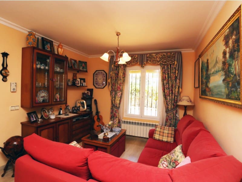 3 soveværelse Villa til salg i Santa Ponsa med swimmingpool - € 1.950.000 (Ref: 9131871)