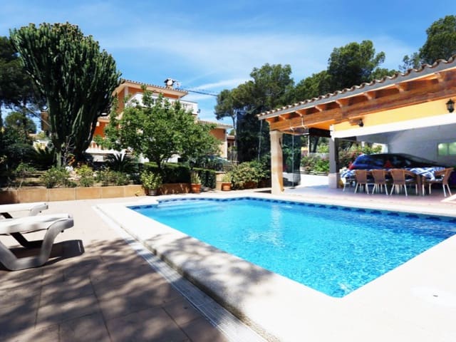 3 Zimmer Villa zu verkaufen in Santa Ponsa, Calvià mit Pool - 1.950.000 € (Ref: 9131871)