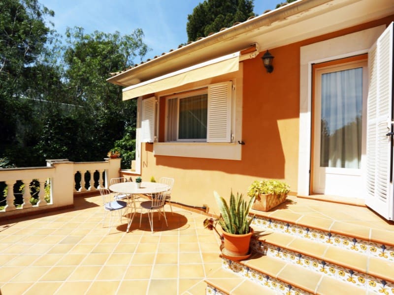 3 soveværelse Villa til salg i Santa Ponsa med swimmingpool - € 1.950.000 (Ref: 9131871)