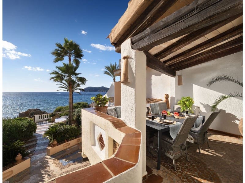 3 soveværelse Lejlighed til salg i Costa de la Calma med swimmingpool - € 1.995.000 (Ref: 9146400)