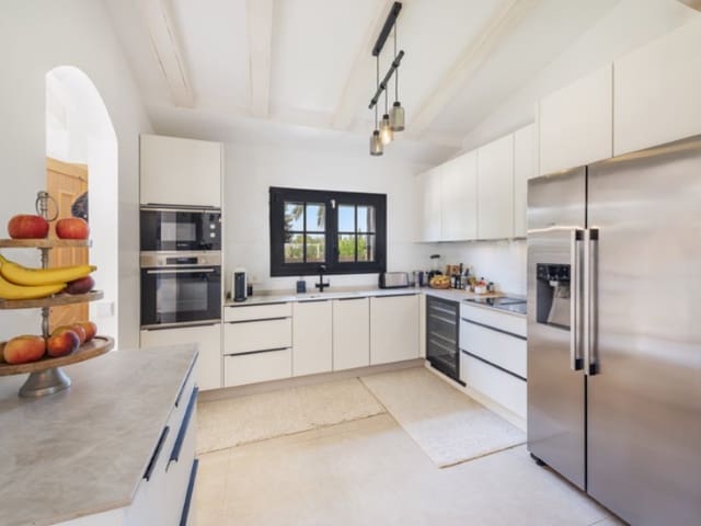 8 soverom Finca/Herregård til salgs i Binissalem med svømmebasseng - € 3 900 000 (Ref: 9148430)