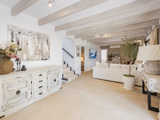 8 soverom Finca/Herregård til salgs i Binissalem med svømmebasseng - € 3 900 000 (Ref: 9148430)