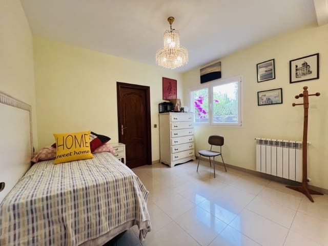 6 soveværelse Villa til salg i Palmanova, Calvià med swimmingpool - € 2.550.000 (Ref: 9151534)