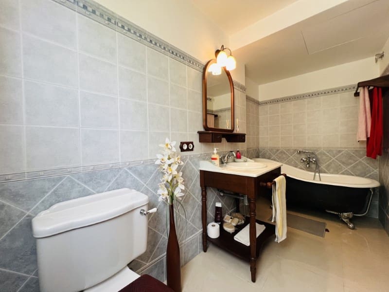 6 soveværelse Villa til salg i Palmanova med swimmingpool - € 2.550.000 (Ref: 9151534)