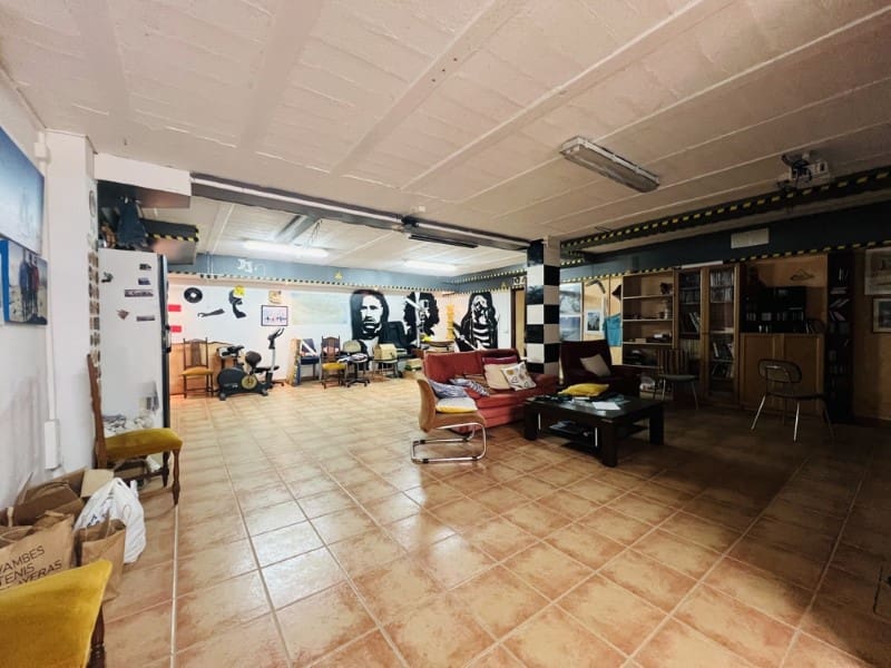 6 soveværelse Villa til salg i Palmanova med swimmingpool - € 2.550.000 (Ref: 9151534)