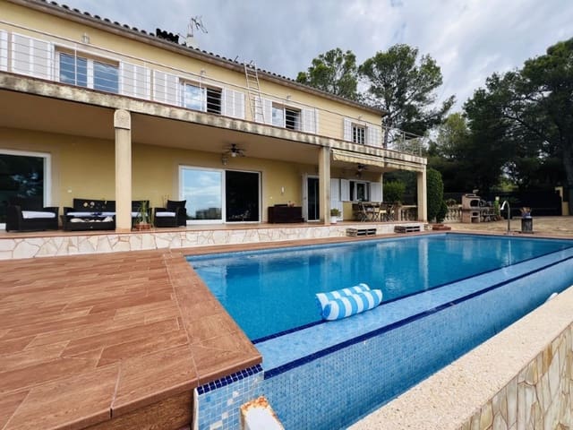6 soveværelse Villa til salg i Palmanova, Calvià med swimmingpool - € 2.550.000 (Ref: 9151534)
