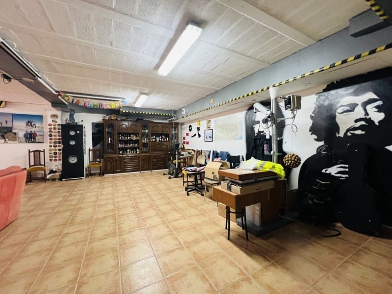 6 soveværelse Villa til salg i Palmanova med swimmingpool - € 2.550.000 (Ref: 9151534)