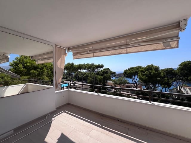 4 makuuhuone Rivitalo vuokrattavana paikassa Santa Ponsa, Calvià mukana uima-altaan - 3 950 € (Ref: 9175876)