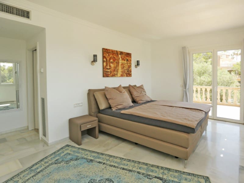 4 sypialnia Willa do wynajęcia w Santa Ponsa z basenem - 7 000 € (Ref: 9205356)