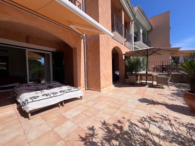 Apartamento de 2 habitaciones en Santa Ponsa, Calvià en venta con piscina garaje - 690.000 € (Ref: 9240917)