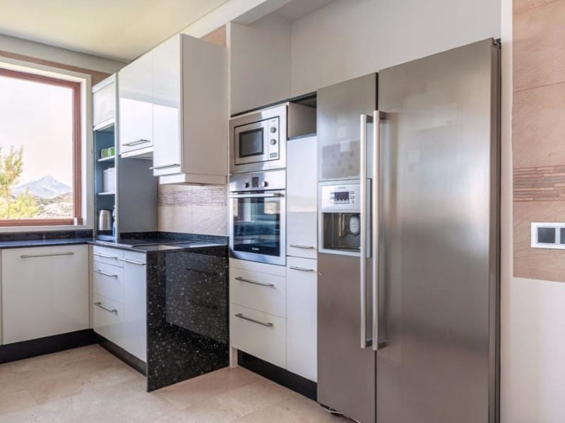 4 bedroom Villa for sale in Santa Ponsa with pool - € 8,000,000 (Ref: 9241202)