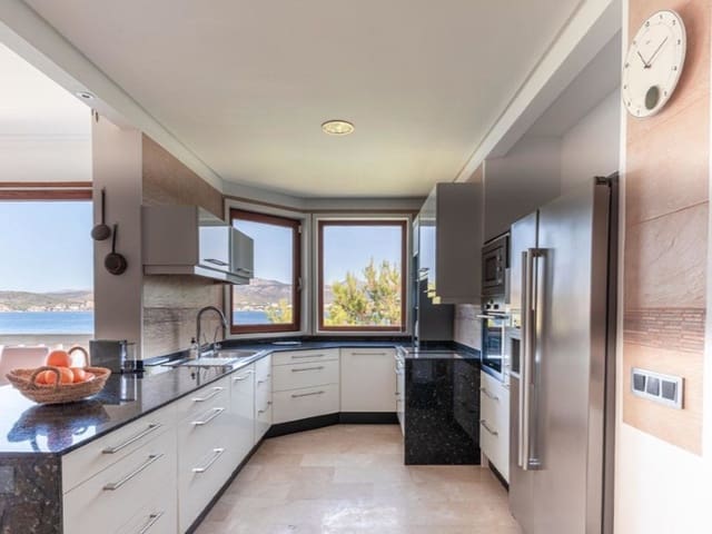 4 Zimmer Villa zu verkaufen in Santa Ponsa, Calvià mit Pool - 8.000.000 € (Ref: 9241202)