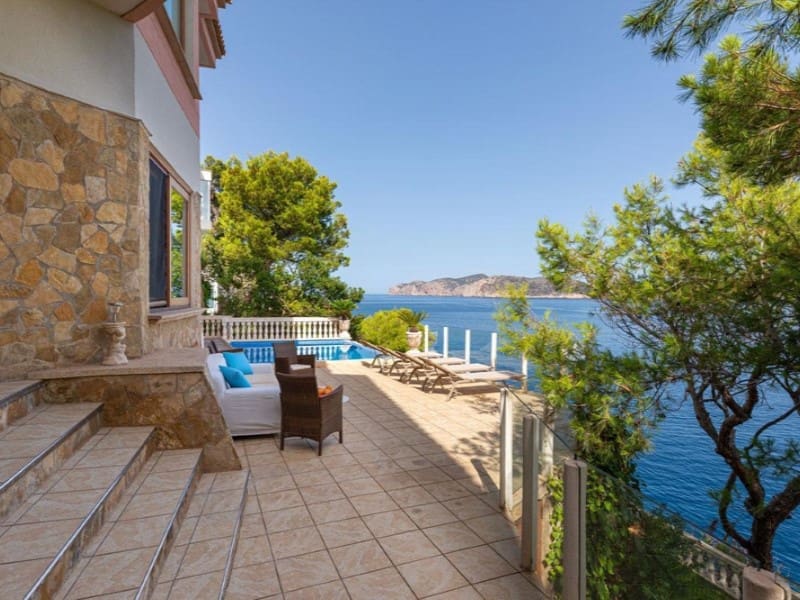 4 bedroom Villa for sale in Santa Ponsa with pool - € 8,000,000 (Ref: 9241202)