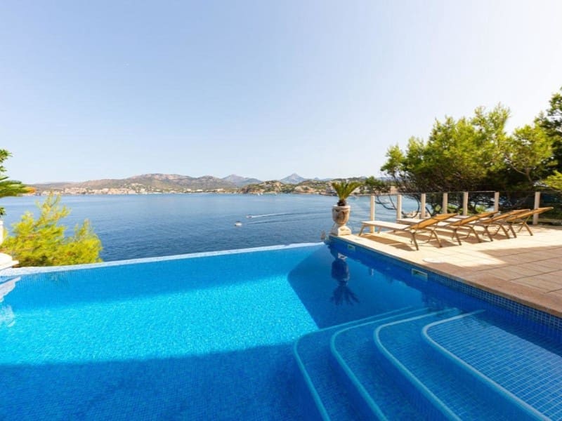 4 bedroom Villa for sale in Santa Ponsa with pool - € 8,000,000 (Ref: 9241202)