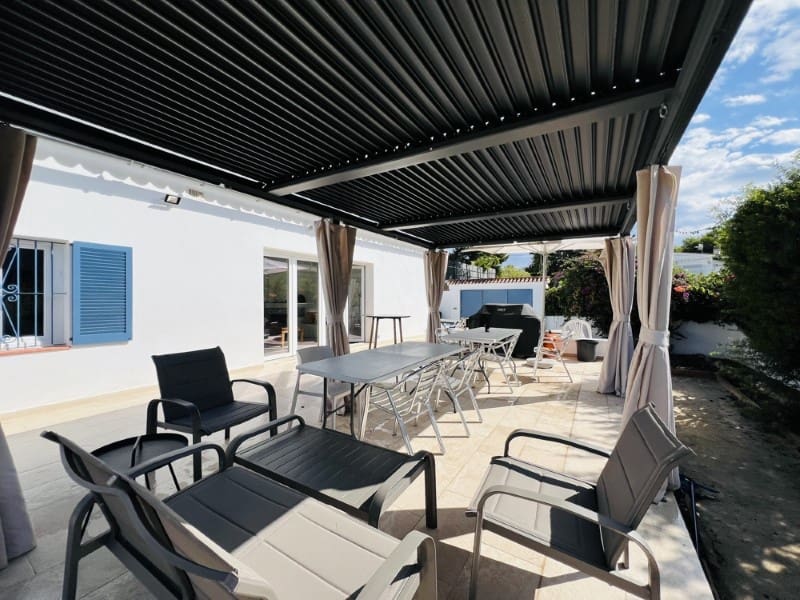 3 soveværelse Villa til leje i Costa de la Calma med swimmingpool - € 4.600 (Ref: 9256388)