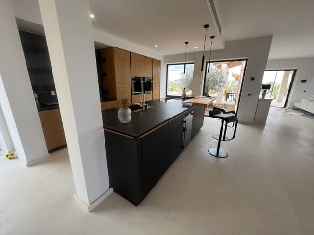 6 soveværelse Finca/Landehus til salg i Santanyí med swimmingpool - € 7.240.000 (Ref: 9256390)