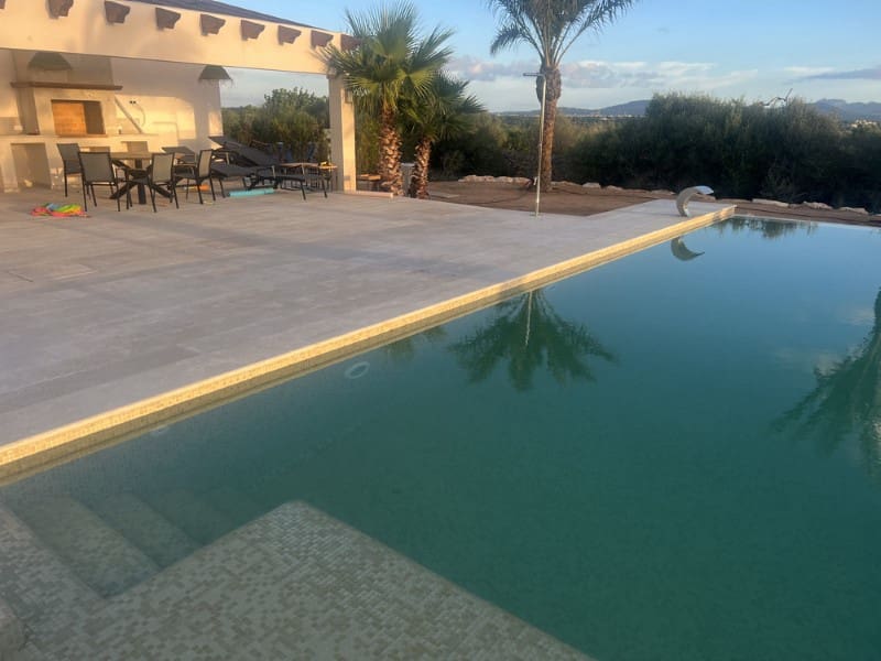 6 slaapkamer Finca/Landhuis te huur in Santanyi met zwembad - € 9.500 (Ref: 9256391)