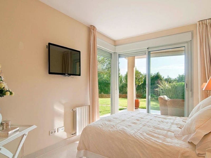 4 bedroom Apartment for sale in Sol de Mallorca with pool - € 995,000 (Ref: 9283063)