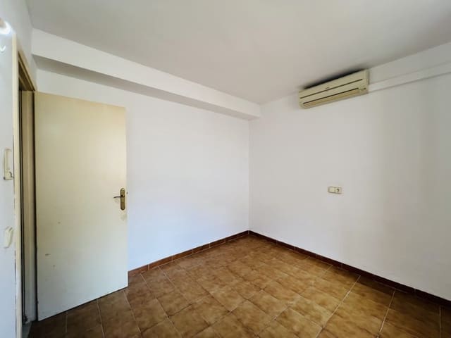 Local Commercial à louer à Santa Ponsa, Calvià - 1 750 € (Ref: 9309305)