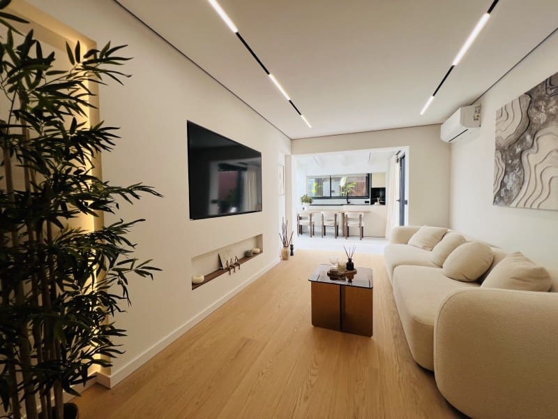 2 bedroom Apartment for sale in Santa Ponsa with pool - € 550,000 (Ref: 9388286)